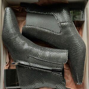 New Franco Sarto women's Classic Ankle Boots L-Waxton size 9M